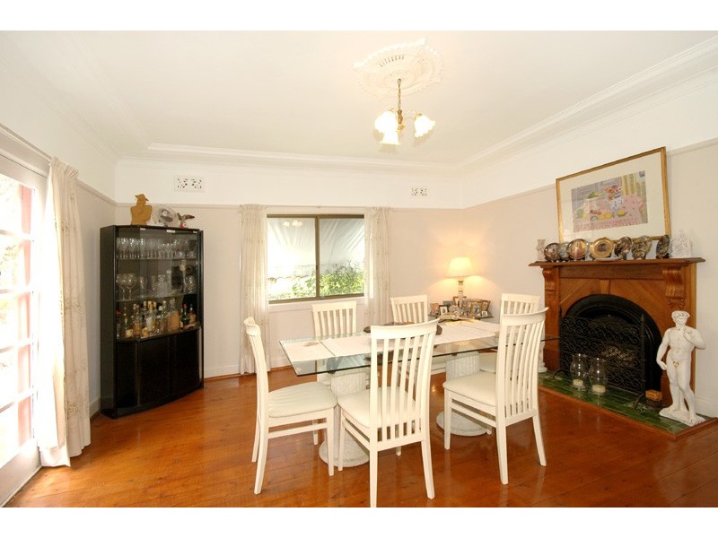 21 Montauban Avenue, Seaforth NSW 2092