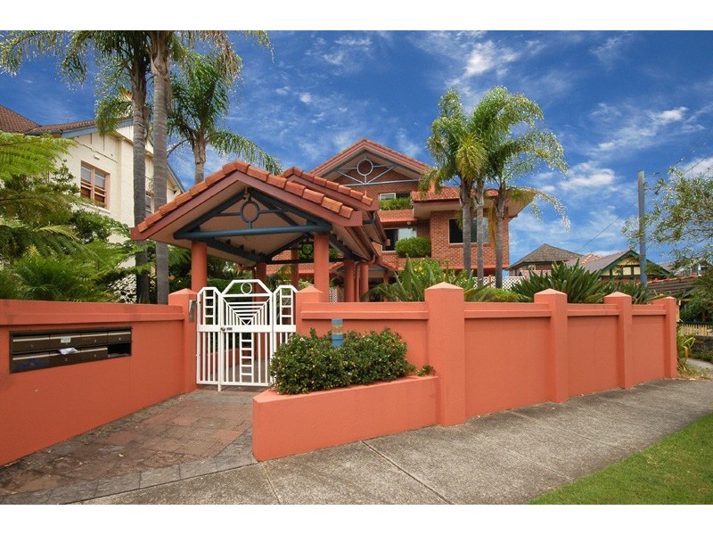 2/22 Addison Road, Manly NSW 2095