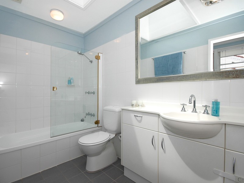 30A Kenneth Road, Manly Vale NSW 2093