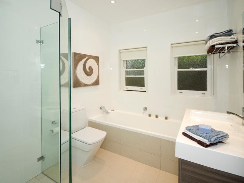 40 Peacock Street, Seaforth NSW 2092