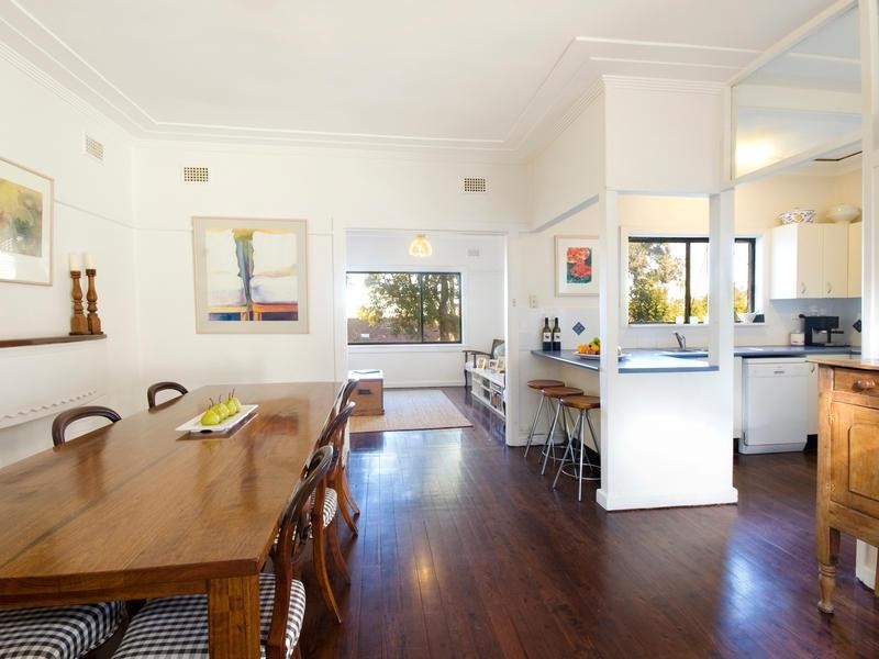 69 Peacock Street, Seaforth NSW 2092