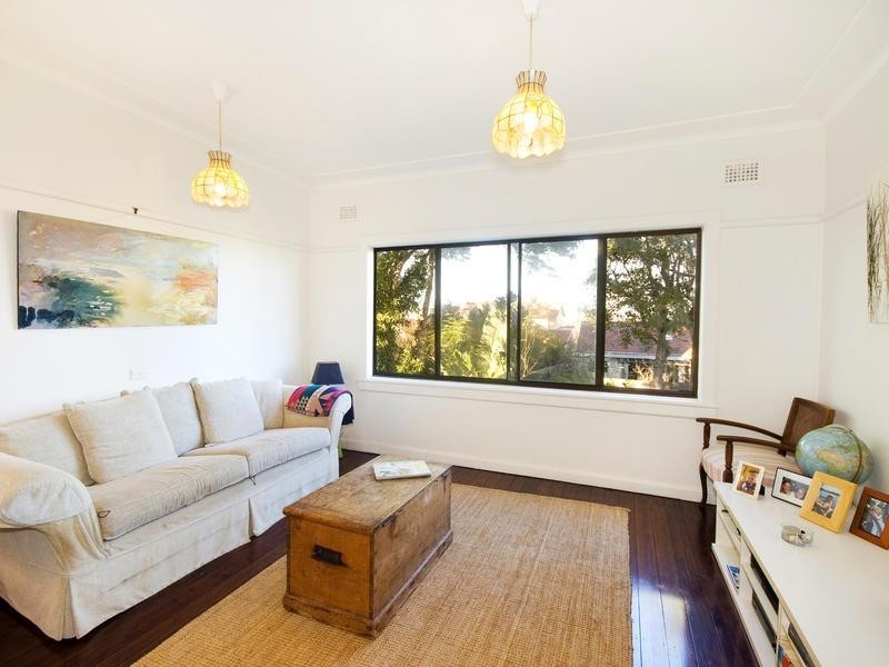 69 Peacock Street, Seaforth NSW 2092