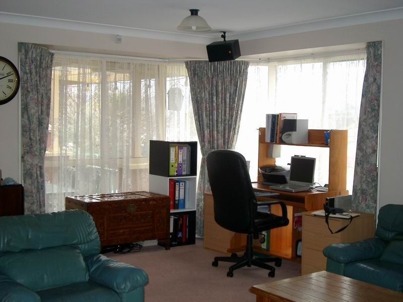 1 Kinred Street, Tumut NSW 2720