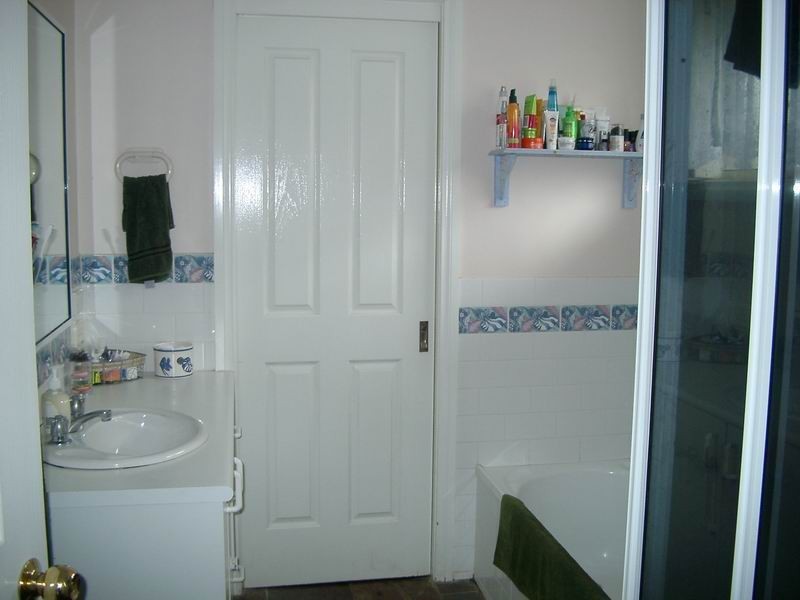 1 Kinred Street, Tumut NSW 2720