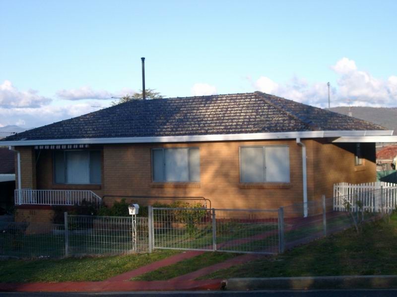 4 Croften Avenue, Batlow NSW 2730