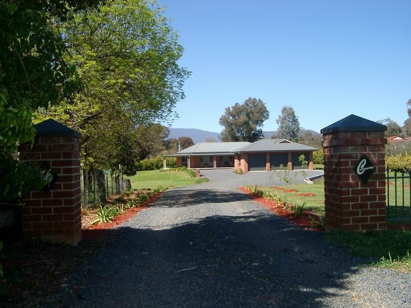 56  Currawong Road, Tumut NSW 2720