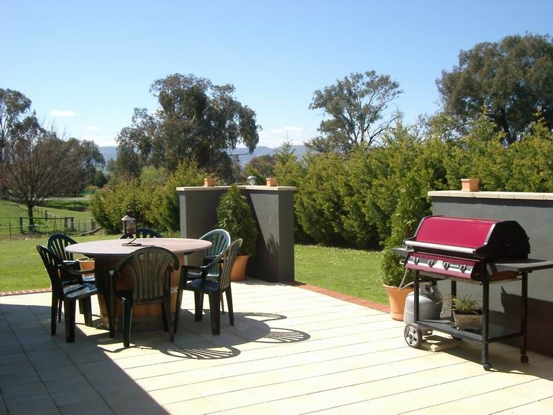 56  Currawong Road, Tumut NSW 2720