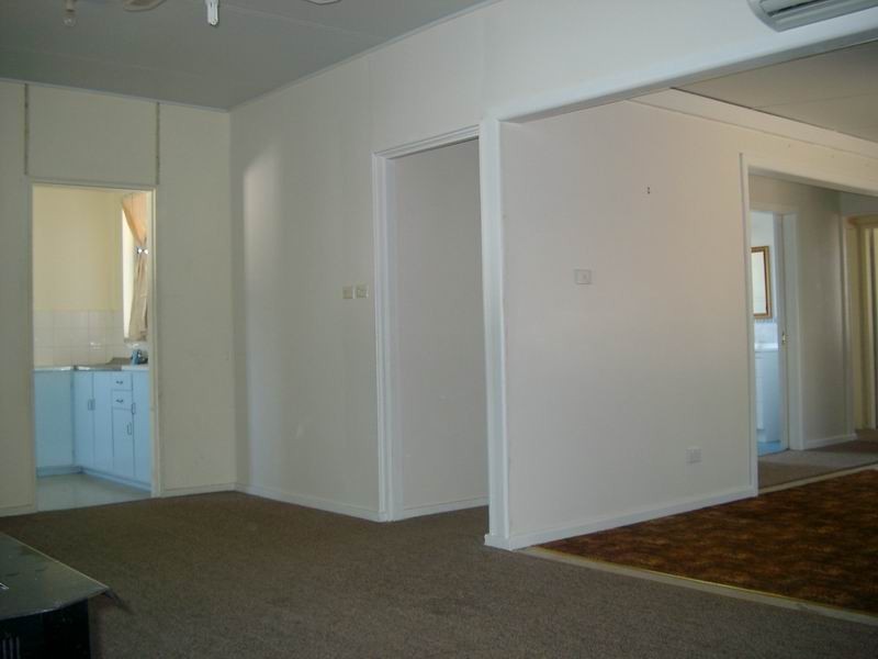 15 Kindred Street, Tumut NSW 2720