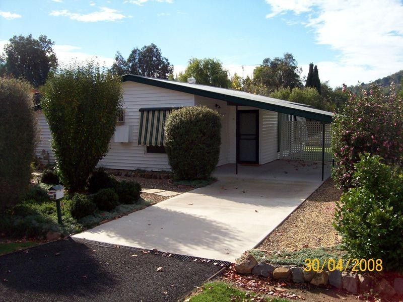 22 Lockhart Street, Adelong NSW 2729
