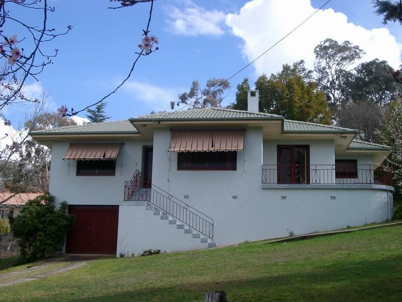 45 Lambie Street, Tumut NSW 2720
