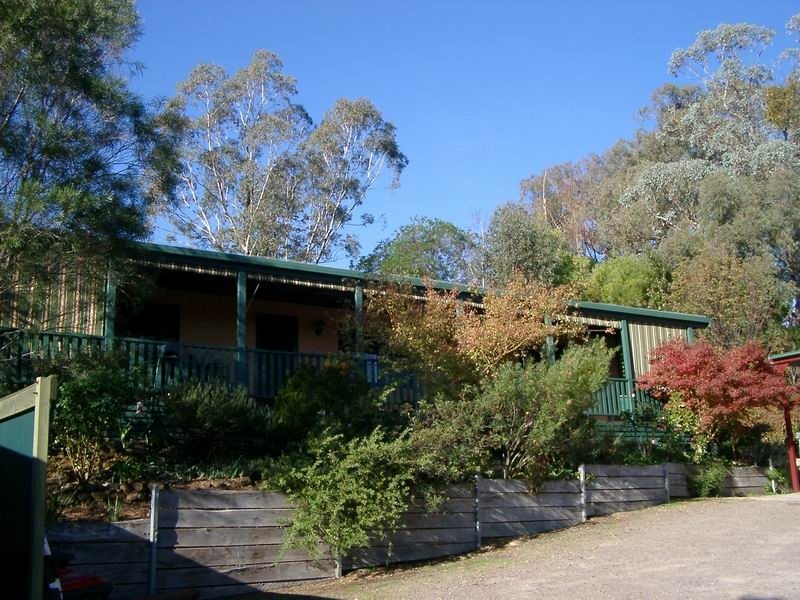 72 Carey Street, Tumut NSW 2720