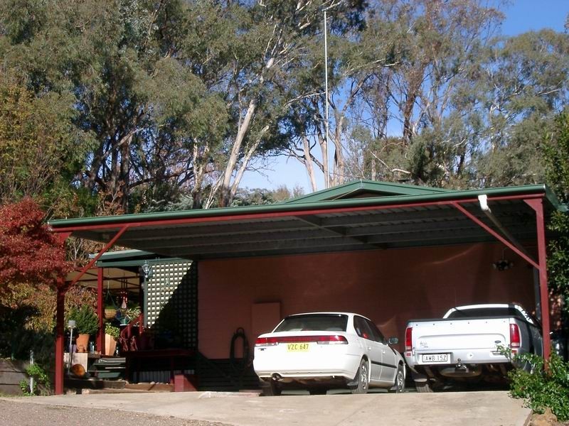 72 Carey Street, Tumut NSW 2720