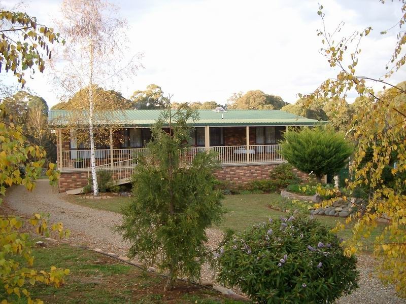 43 Forest Road, Batlow NSW 2730