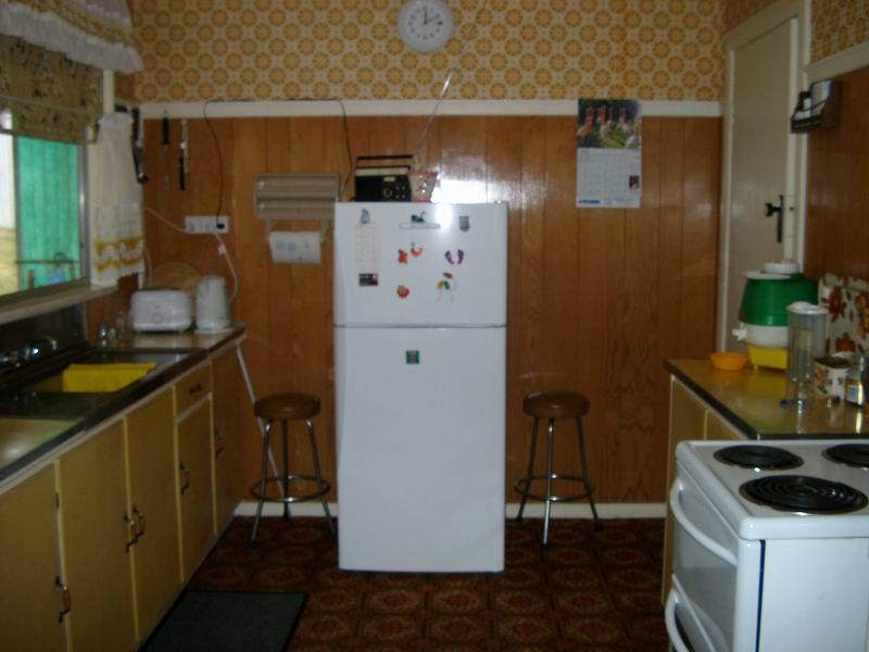 38  Sunnyside Avenue , Batlow NSW 2730