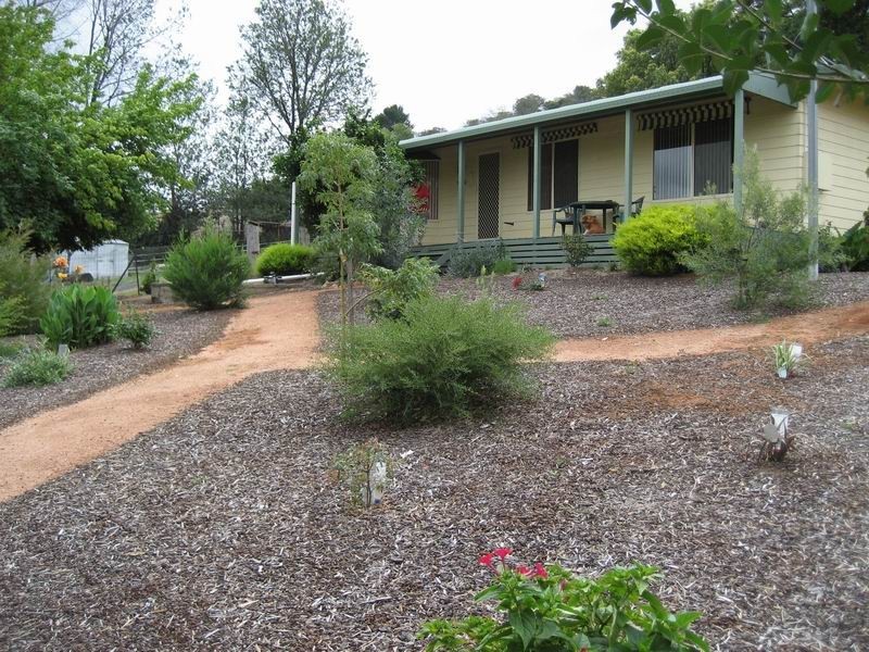 68 Camp Street, Adelong NSW 2729