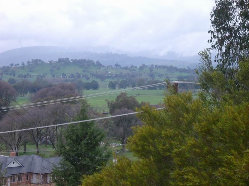 9 Bundara Cres, Tumut NSW 2720