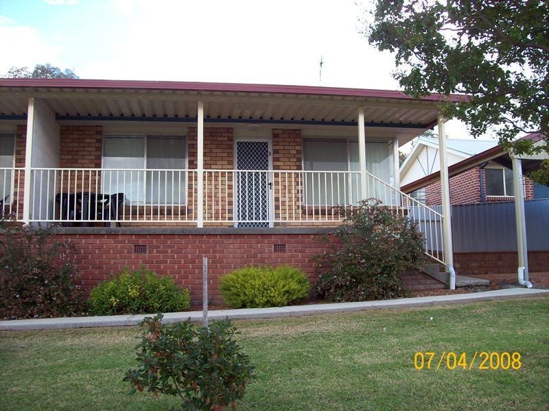 2-39 Simpson Street, Tumut NSW 2720