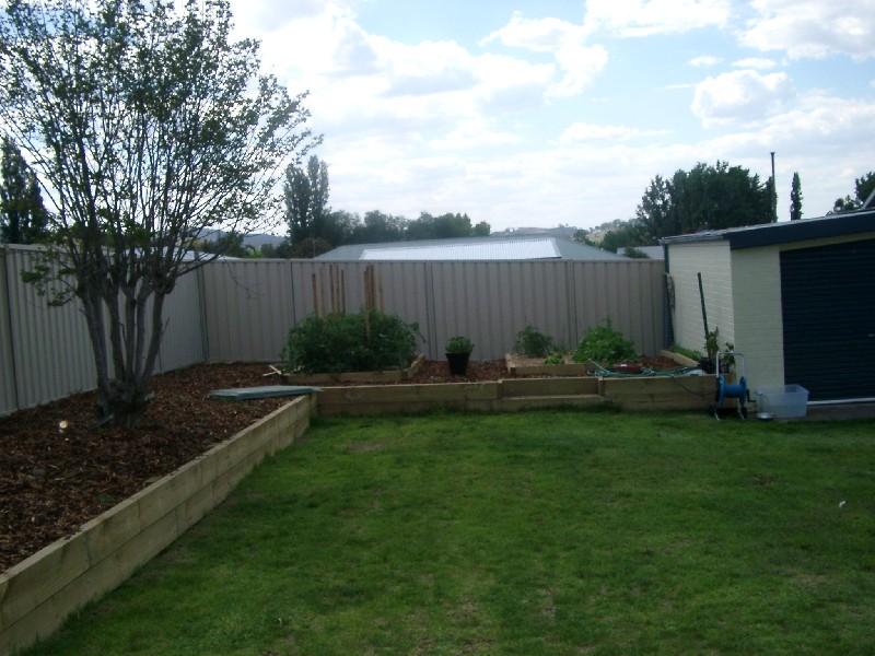 95 Russell, Tumut NSW 2720