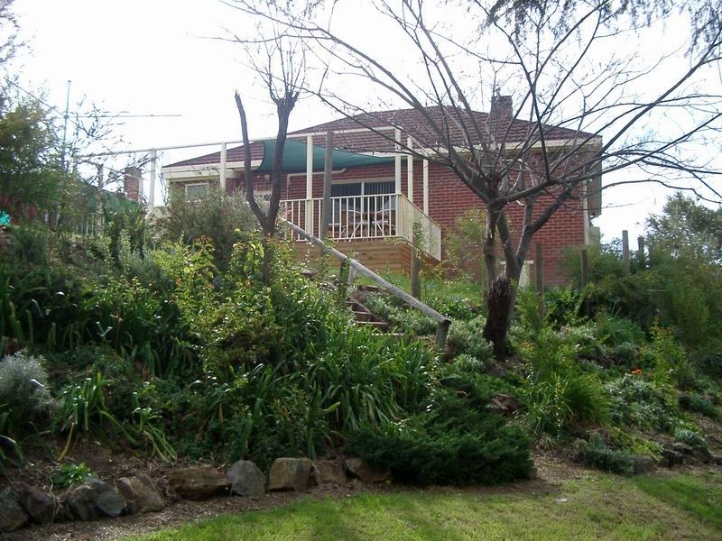 6 Clunie Avenue, Tumut NSW 2720