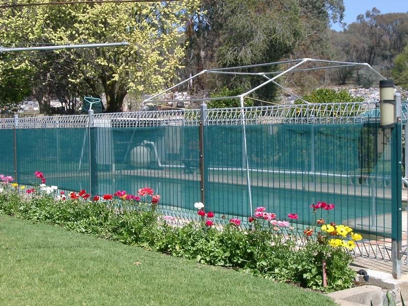 27 Wattle Crescent, Tumut NSW 2720