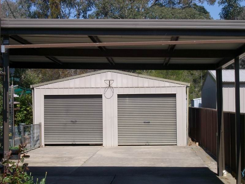 27 Wattle Crescent, Tumut NSW 2720