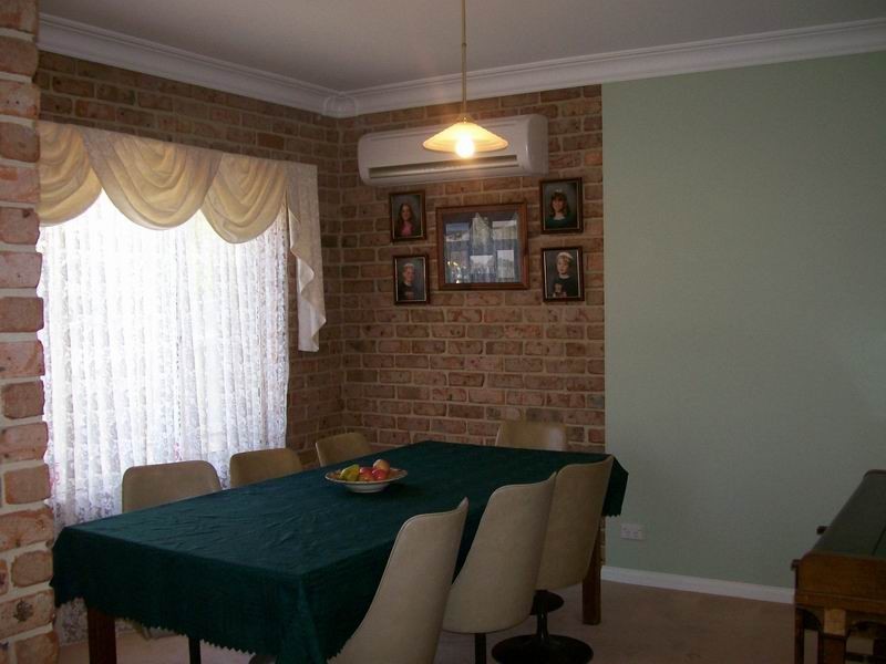 10 Roydon Close, Batlow NSW 2730