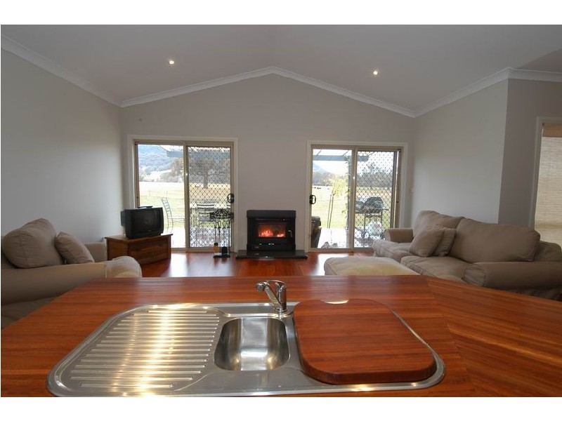 74 Goodragandra Road, Tumut NSW 2720