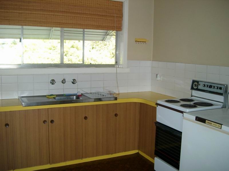 108 Simpson Street, Tumut NSW 2720