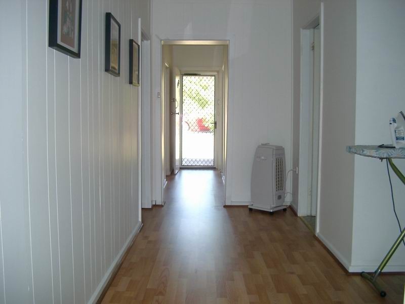 108 Simpson Street, Tumut NSW 2720