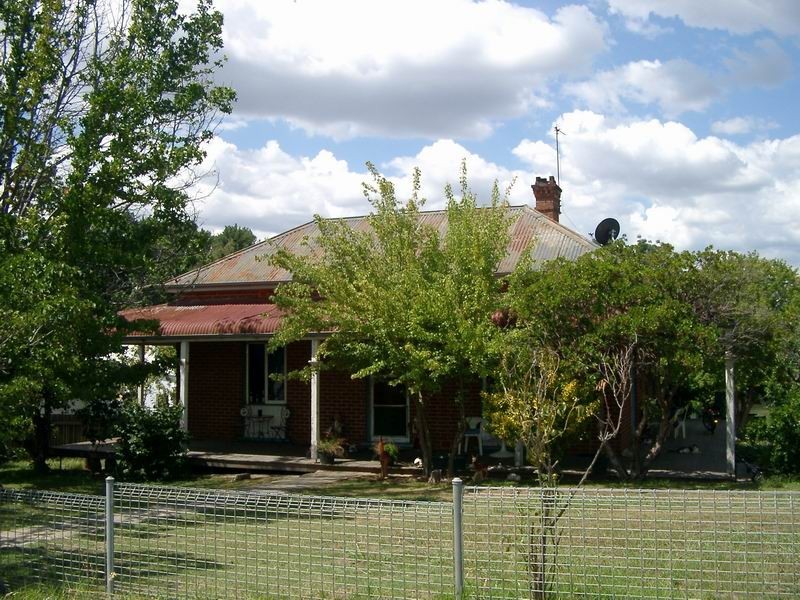 36-38 Fitzroy Street, Tumut NSW 2720