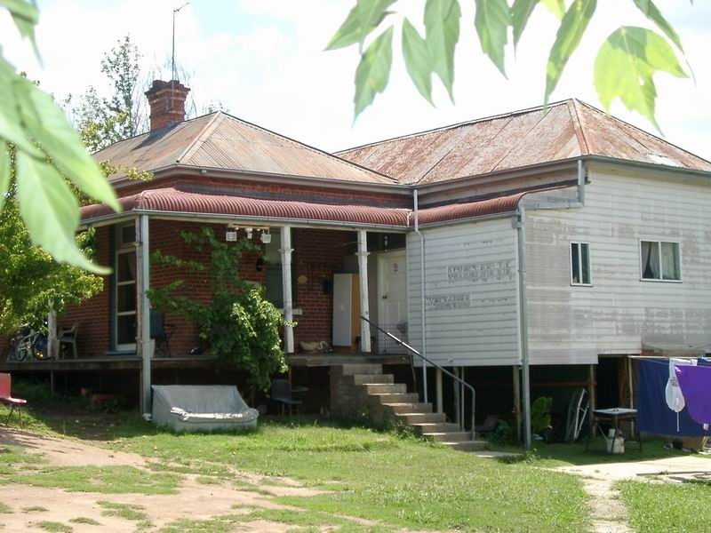 36-38 Fitzroy Street, Tumut NSW 2720