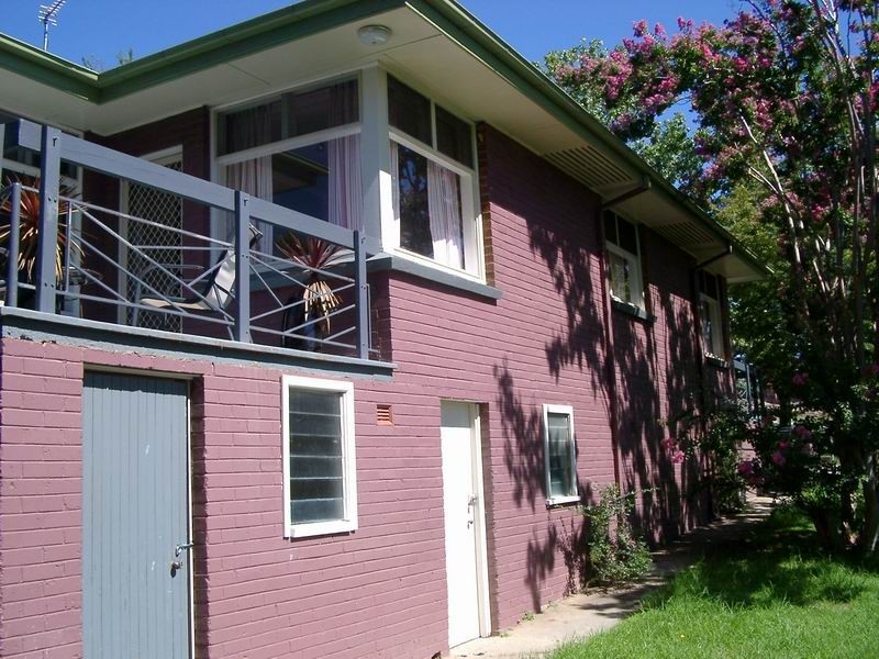 26 Clarke Street, Tumut NSW 2720