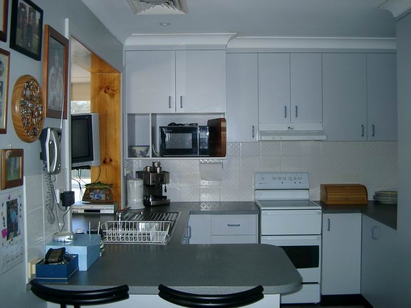23 Wattle Cres, Tumut NSW 2720