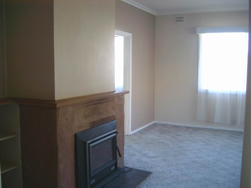 45 Sunnyside Avenue, Batlow NSW 2730