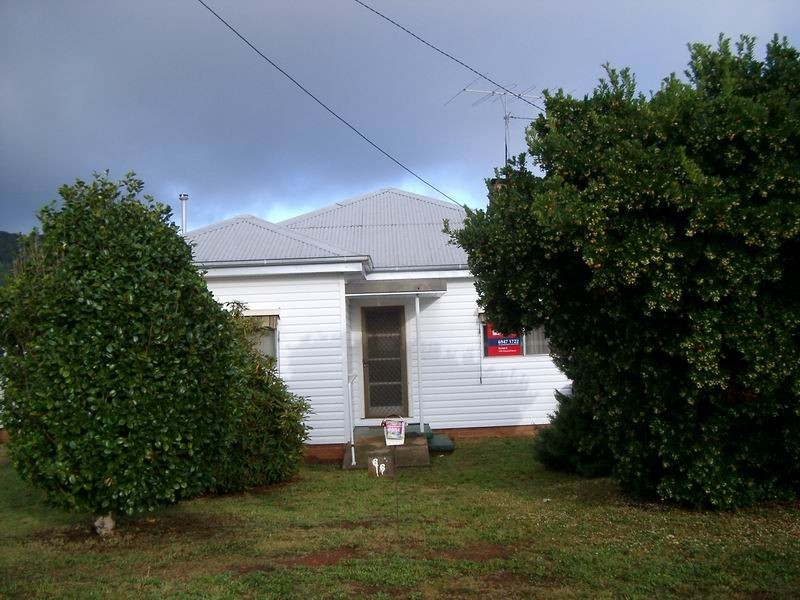 66 Wakehurst Avenue, Batlow NSW 2730