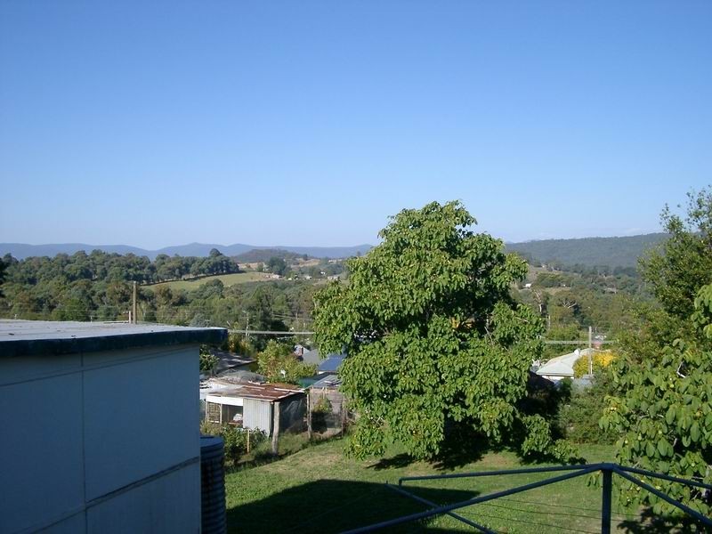 21 Sunnyside Avenue, Batlow NSW 2730