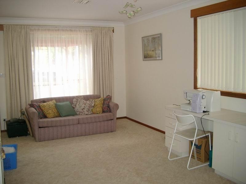 40 Bundara Cres, Tumut NSW 2720