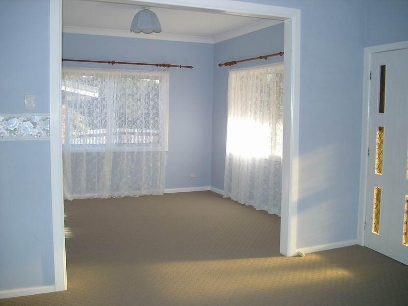 99 Forest Road, Batlow NSW 2730