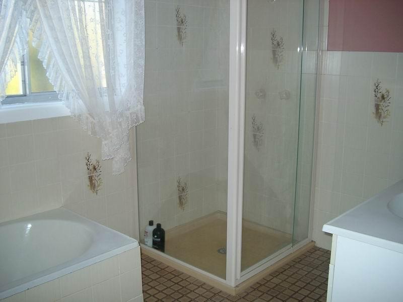 99 Forest Road, Batlow NSW 2730