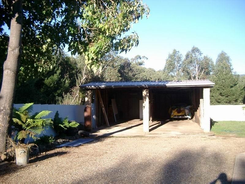 99 Forest Road, Batlow NSW 2730