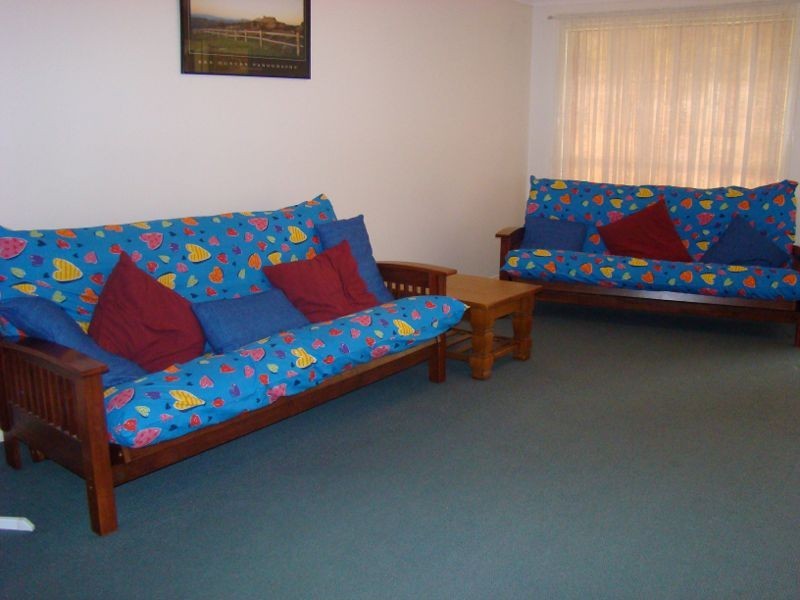 2/1  Lake Street, Laurieton NSW 2443