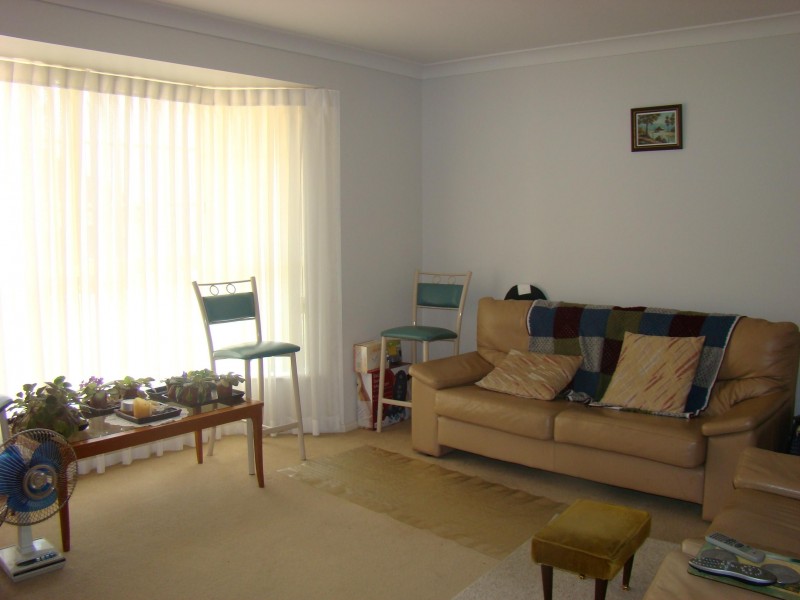 2/10 McLennan Street, Laurieton NSW 2443