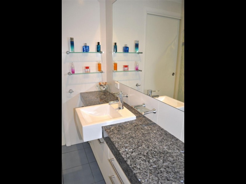 24 Honeysuckle Avenue, Bonny Hills NSW 2445