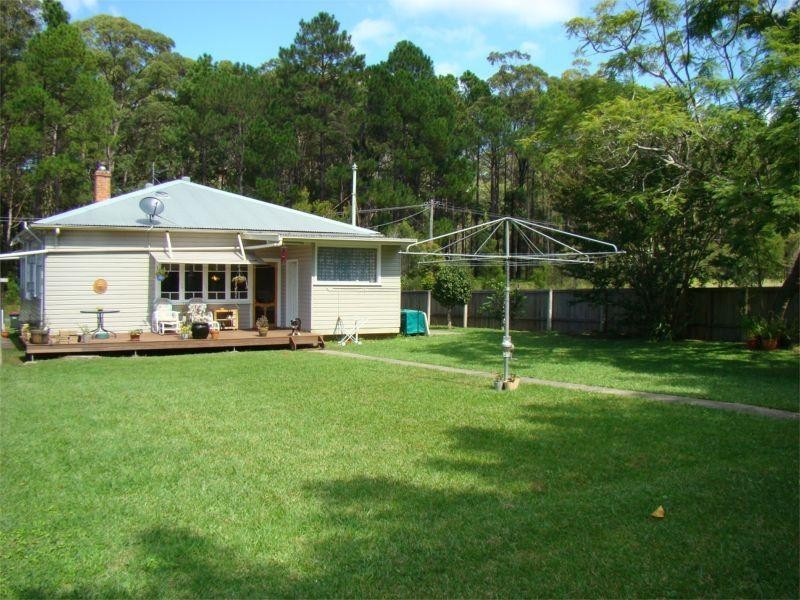 9 John Street, Johns River NSW 2443