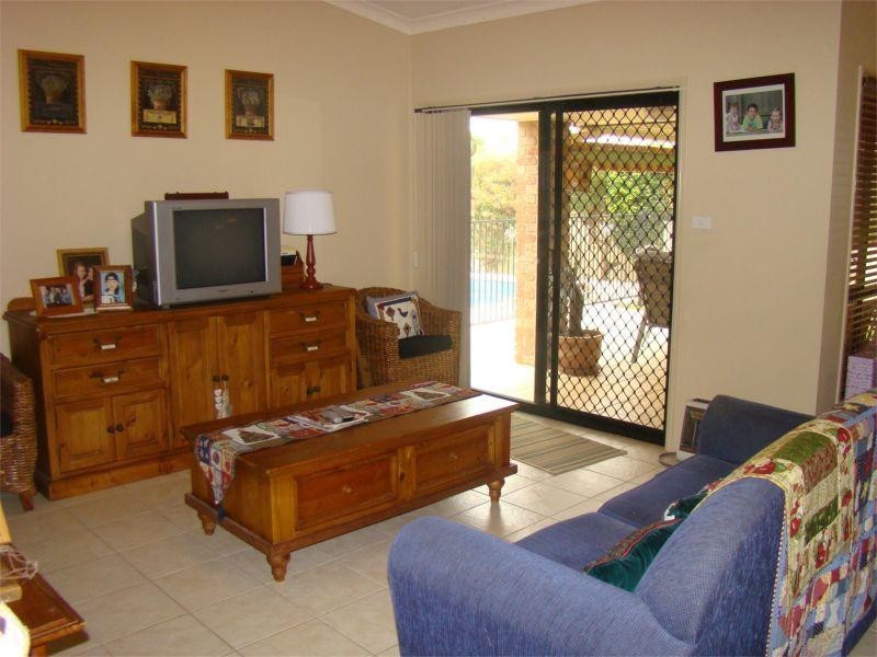 67 Kendall Crescent, Bonny Hills NSW 2445