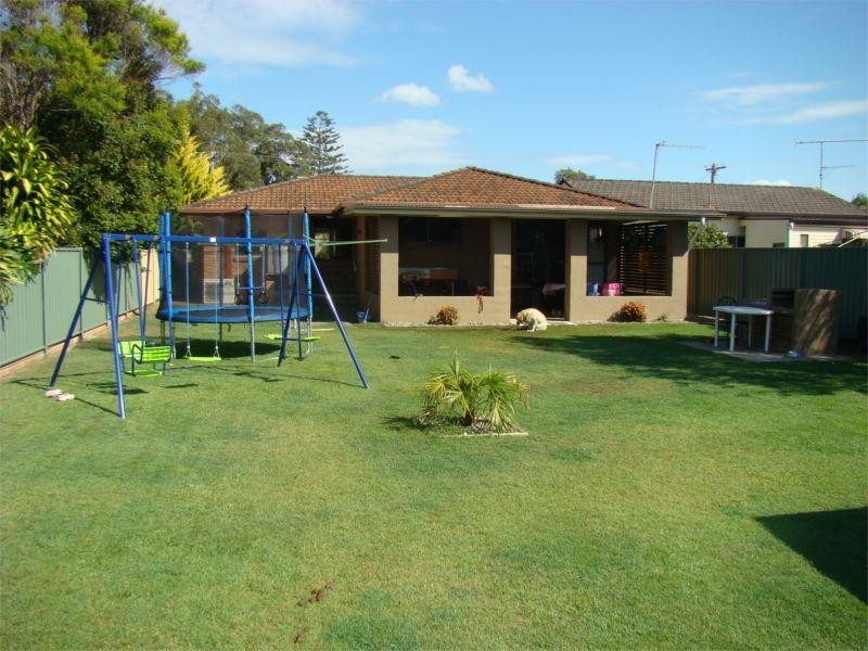 6 Leighton Close, North Haven NSW 2443