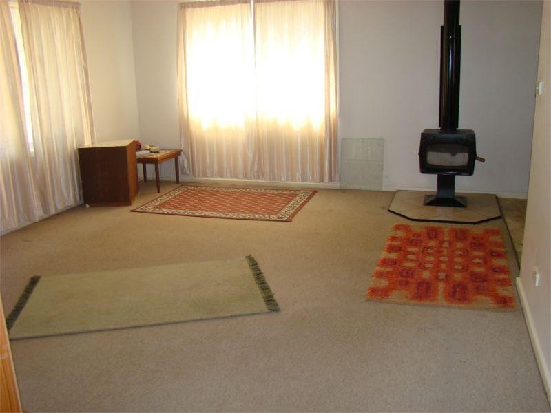 15 Station Street, Johns River NSW 2443