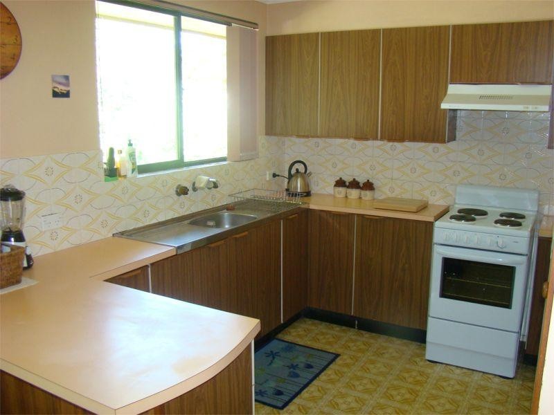 76 Tallong Drive, Lake Cathie NSW 2445