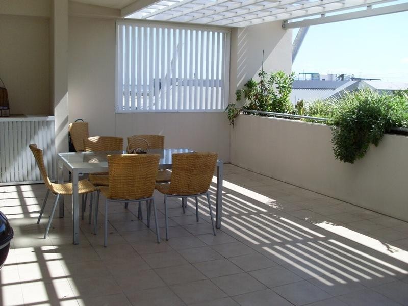 1025 ‘Aspect’, 80 Lower Gay Tce, Caloundra QLD 4551