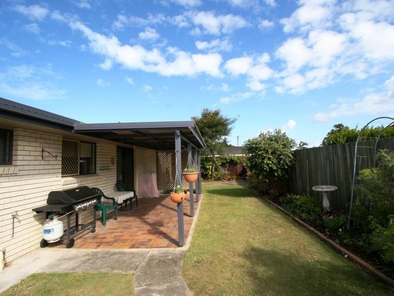 2/22 Baldwin Street, Golden Beach QLD 4551